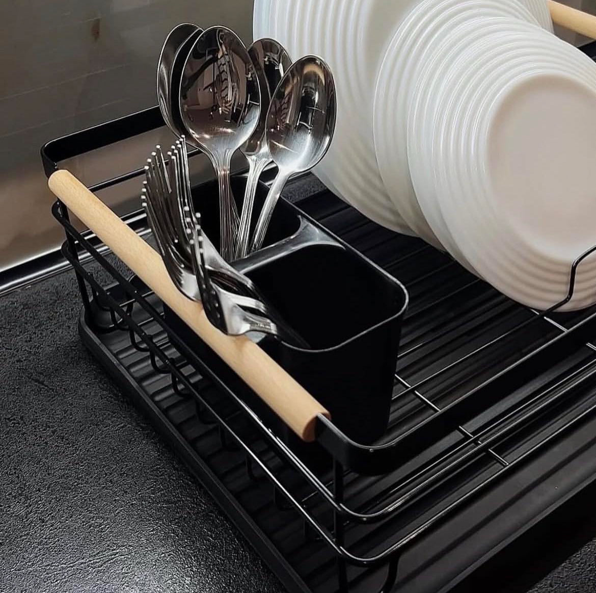 Dish Drainer with Drip Tray and Cutlery Collector