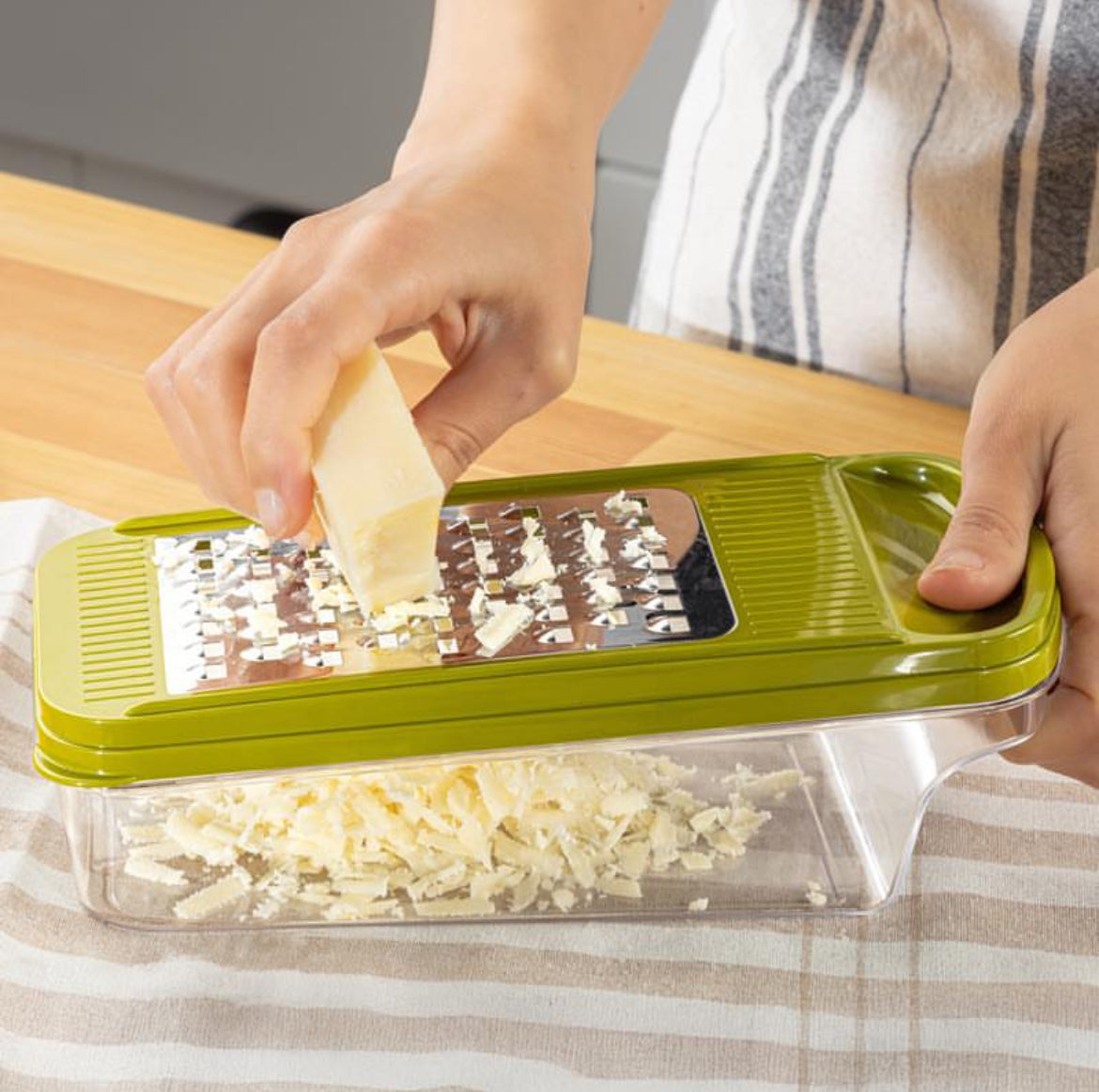 Stainless Steel 3 In 1 Grater Set ( BPA Free )