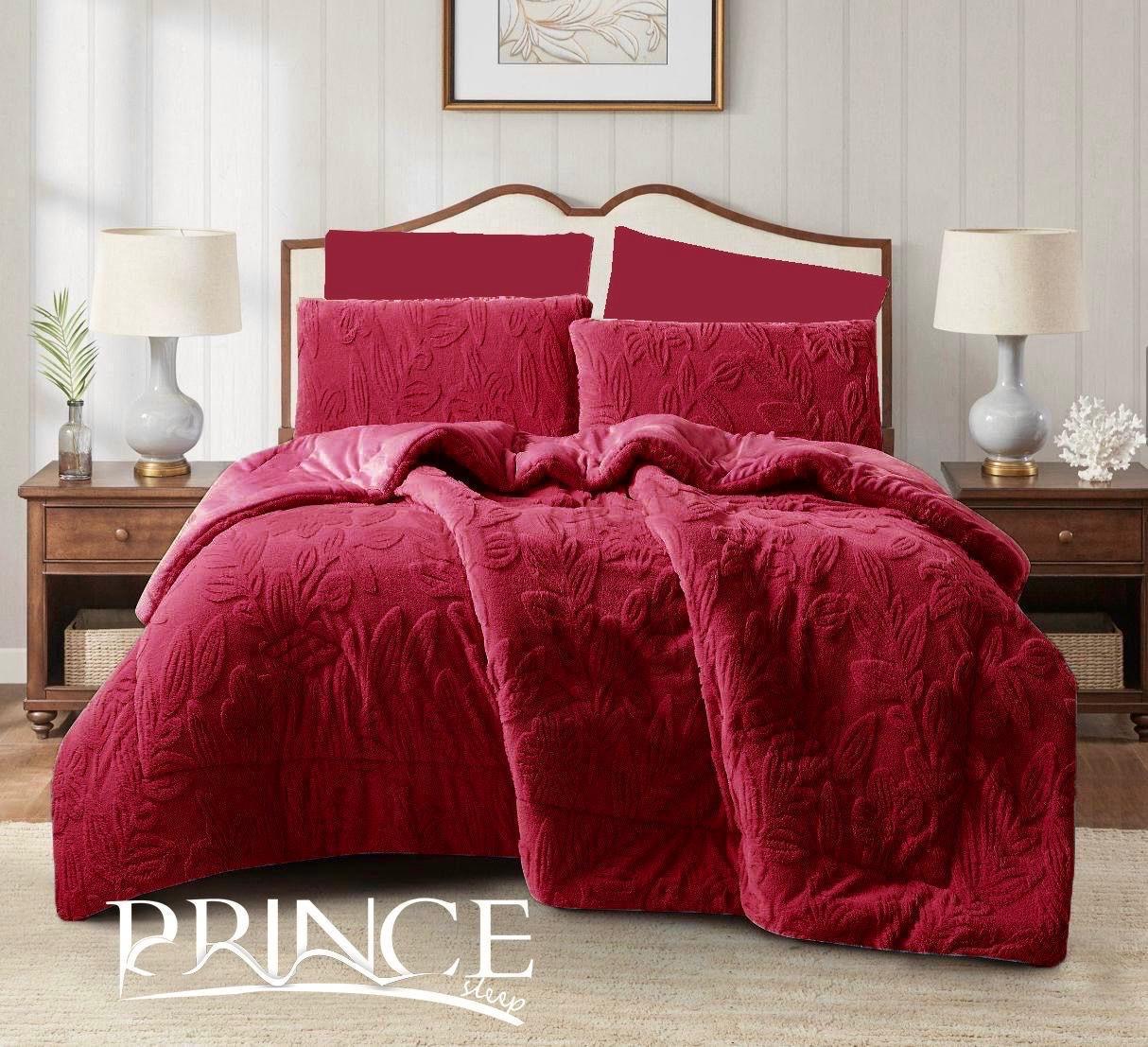 Available In Double And King Sizes, Fleece-Lined On The Inside With 2 Pillowcases