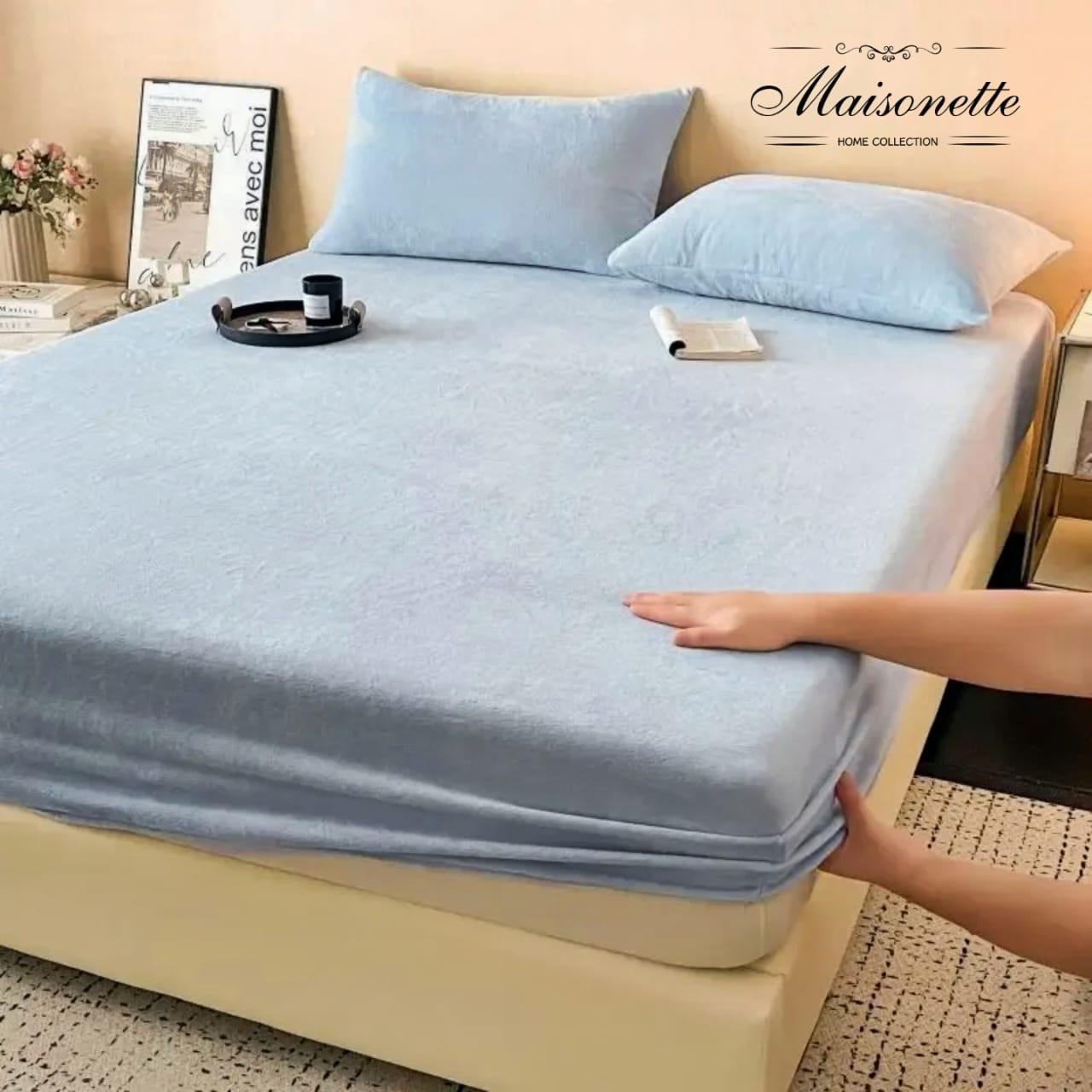 Maisonette Winter Collection – Mohair Fitted Bed Cover Set (Double, 3-Piece)