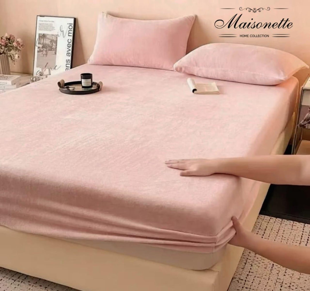 Maisonette Winter Collection – Mohair Fitted Bed Cover Set (Double, 3-Piece)