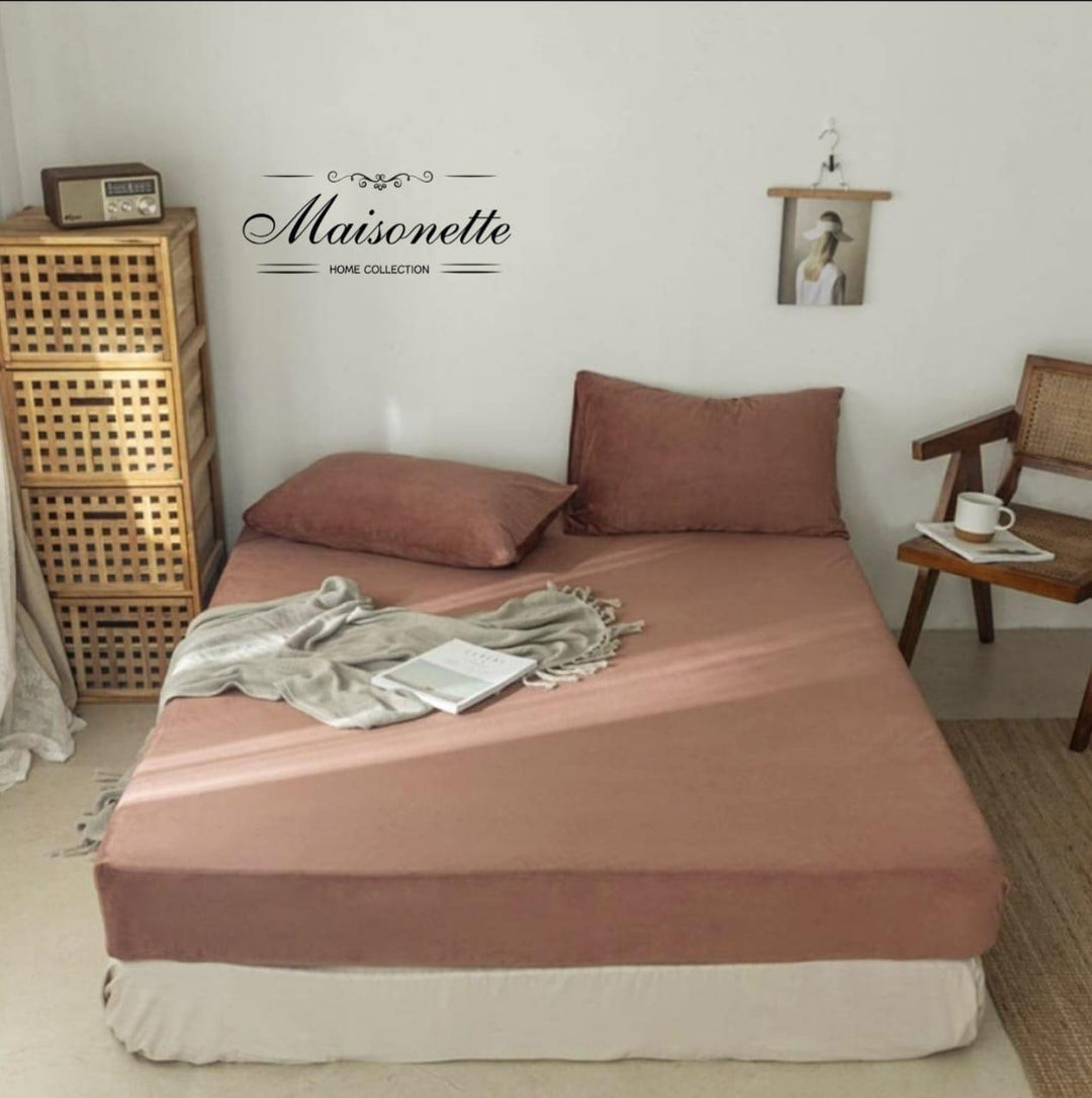 Maisonette Winter Collection – Mohair Fitted Bed Cover Set (Double, 3-Piece)