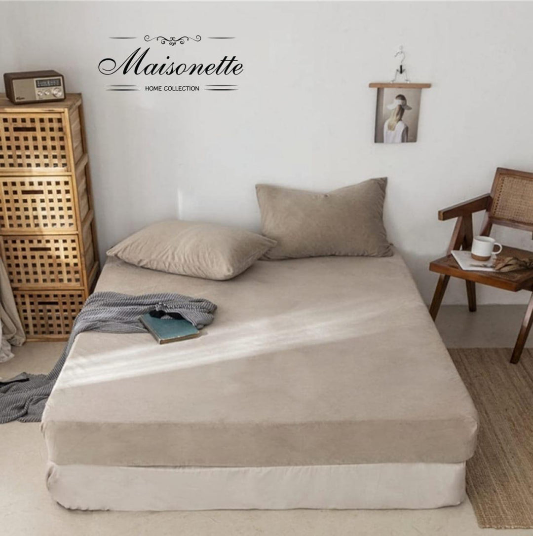 Maisonette Winter Collection – Mohair Fitted Bed Cover Set (Double, 3-Piece)