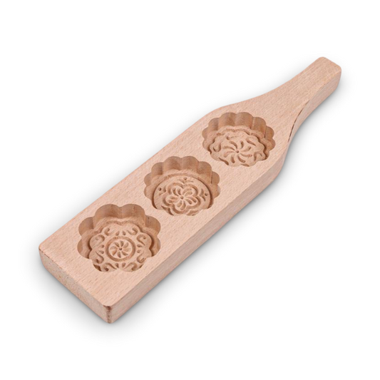 Momaz maamoul Wood Triangular Mold 29x3cm